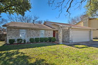 Round Rock Retreat with Yard - 20 Miles From Austin Accommodation Los Angeles