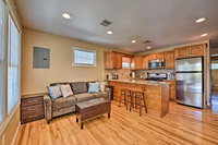 Seaside Heights Apt with BBQ 3 Blocks to Beach Accommodation Los Angeles