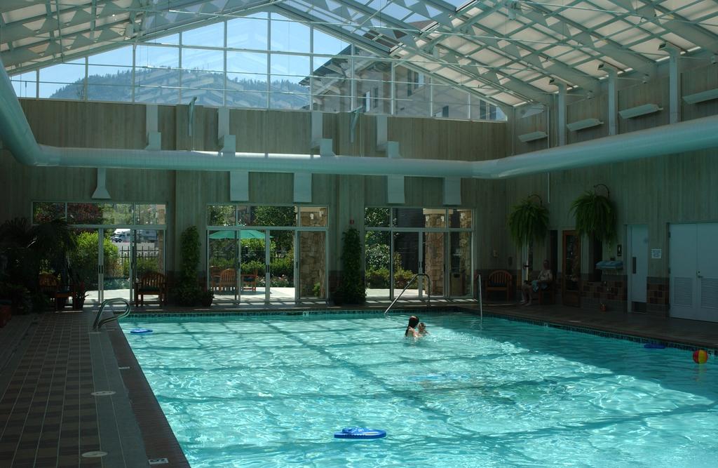 Seven Feathers Casino Resort - thumb 1