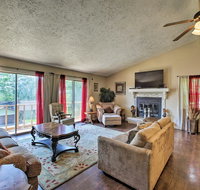 Shell Knob Home with Deck & Table Rock Lake View - Accommodation Los Angeles