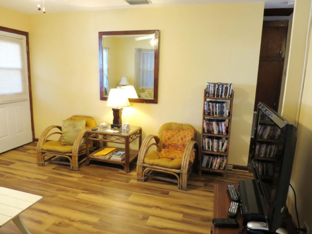 Shore Leave Private Cottage - thumb 3