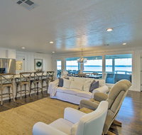 South Grand Lakefront Oasis with Deck and Dock! - Accommodation Los Angeles