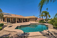 Sun City West Oasis - Golf Hike  Dine Nearby Accommodation Los Angeles