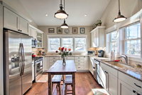 Sunny Lafayette Apt by Shops and Restaurants Accommodation Los Angeles