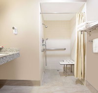 Super 8 by Wyndham Chico - Accommodation Los Angeles