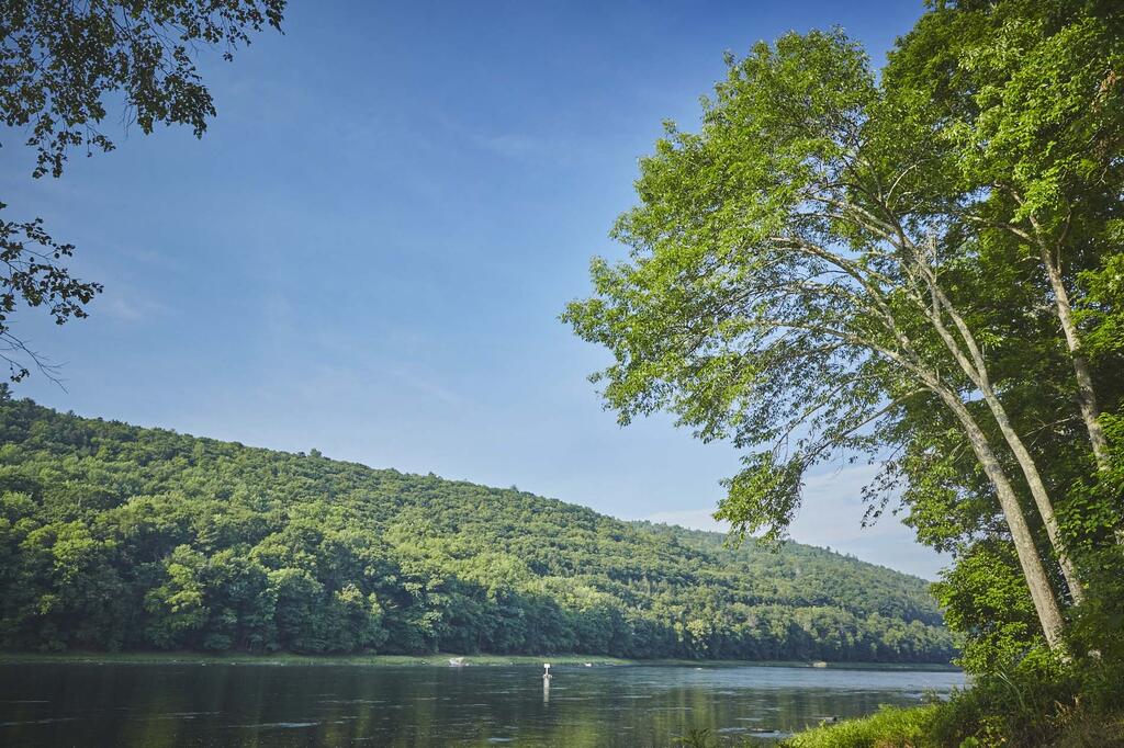 Tentrr - River's Edge Sunrise - thumb 1