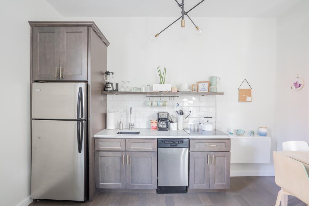 Translucency BnB, Less Than A Mile From US Bank Arena! - thumb 1