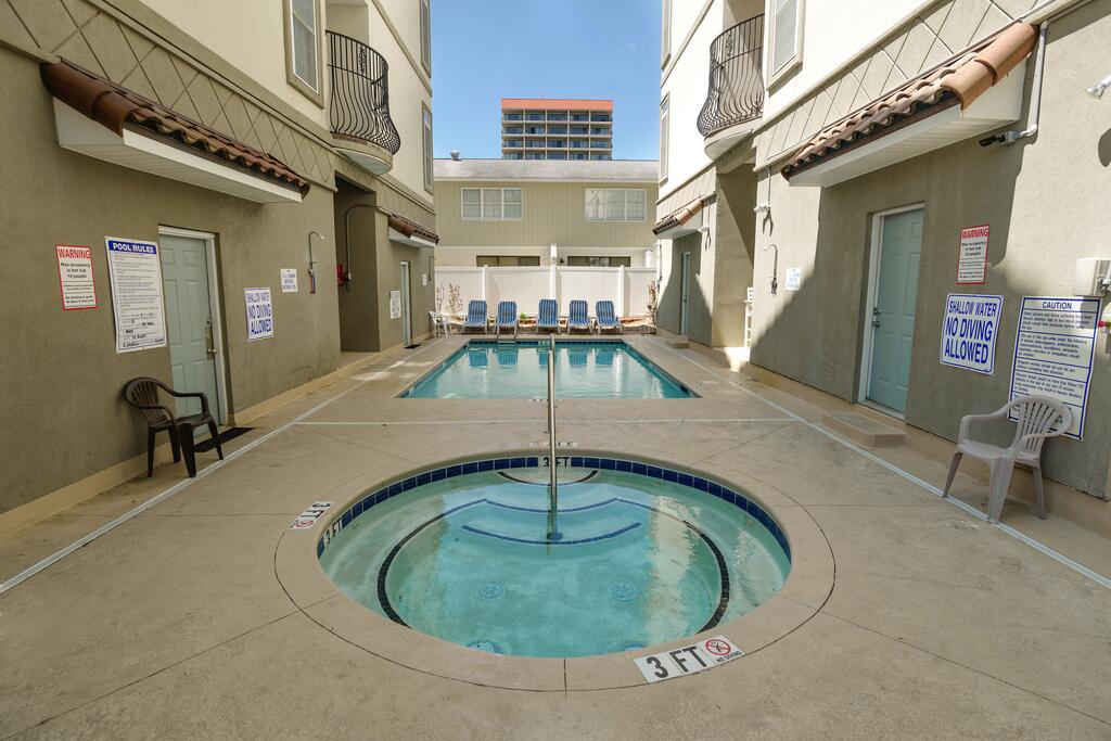 Tuscan Ocean Vista - D - thumb 1