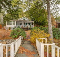 Two Houses on One Magnificent Property - Accommodation Los Angeles