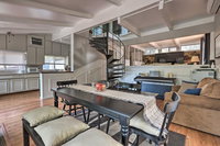 Updated Home - 7 Miles to Sequoia National Park Accommodation Los Angeles