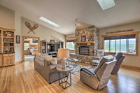 Upscale Mountain-View Manor with Deluxe Deck Accommodation Los Angeles