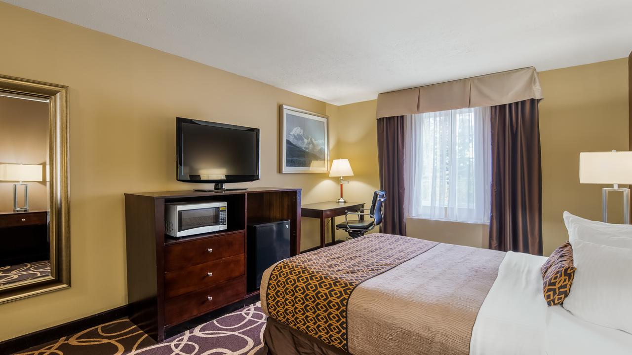 Best Western Plus Pioneer Park Inn - thumb 6