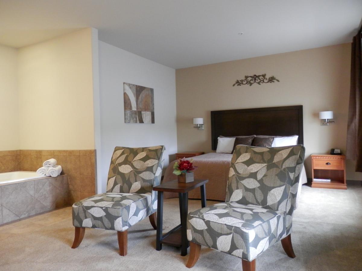 Grand View Inn & Suites - thumb 12