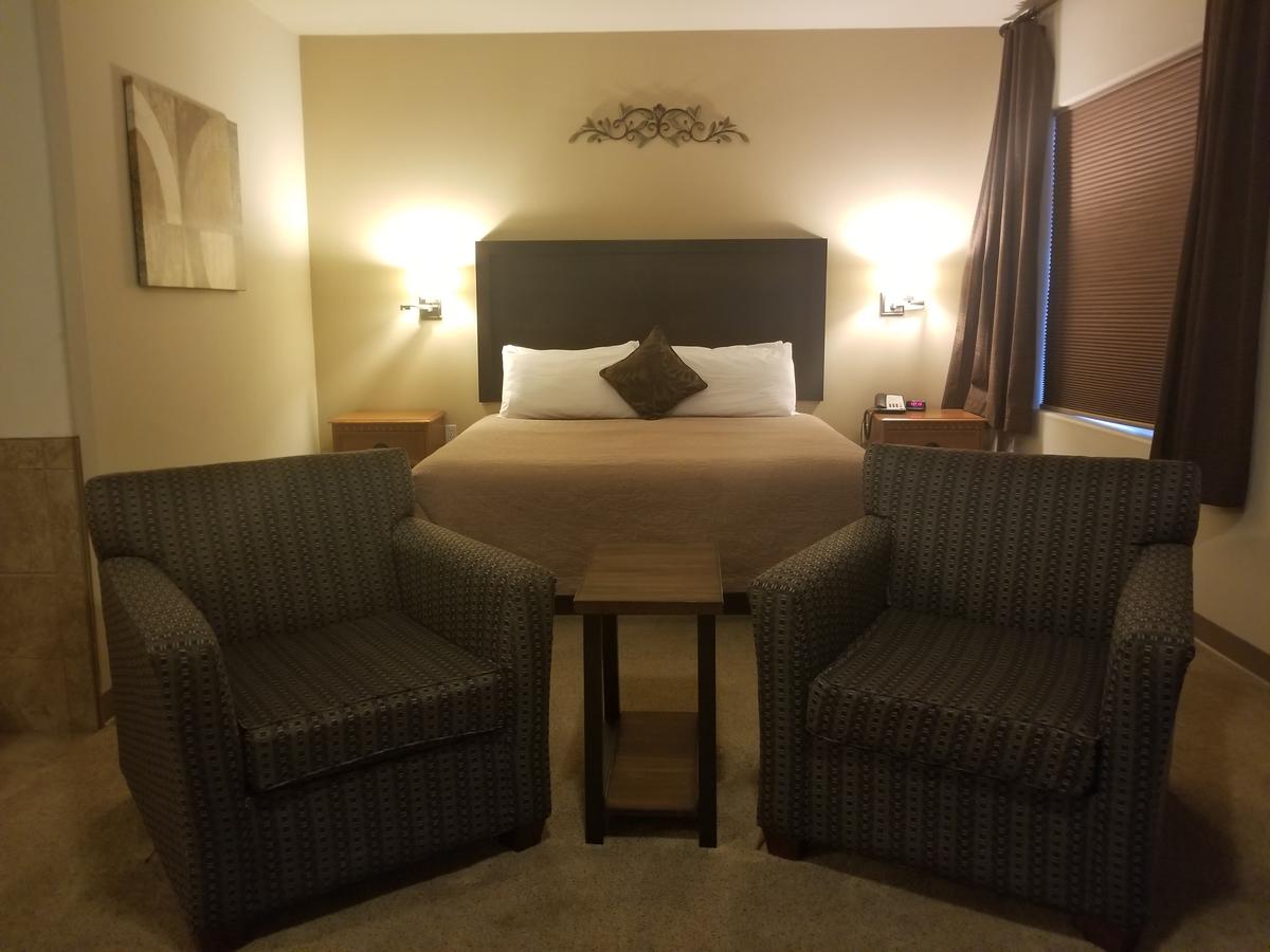 Grand View Inn & Suites - thumb 5