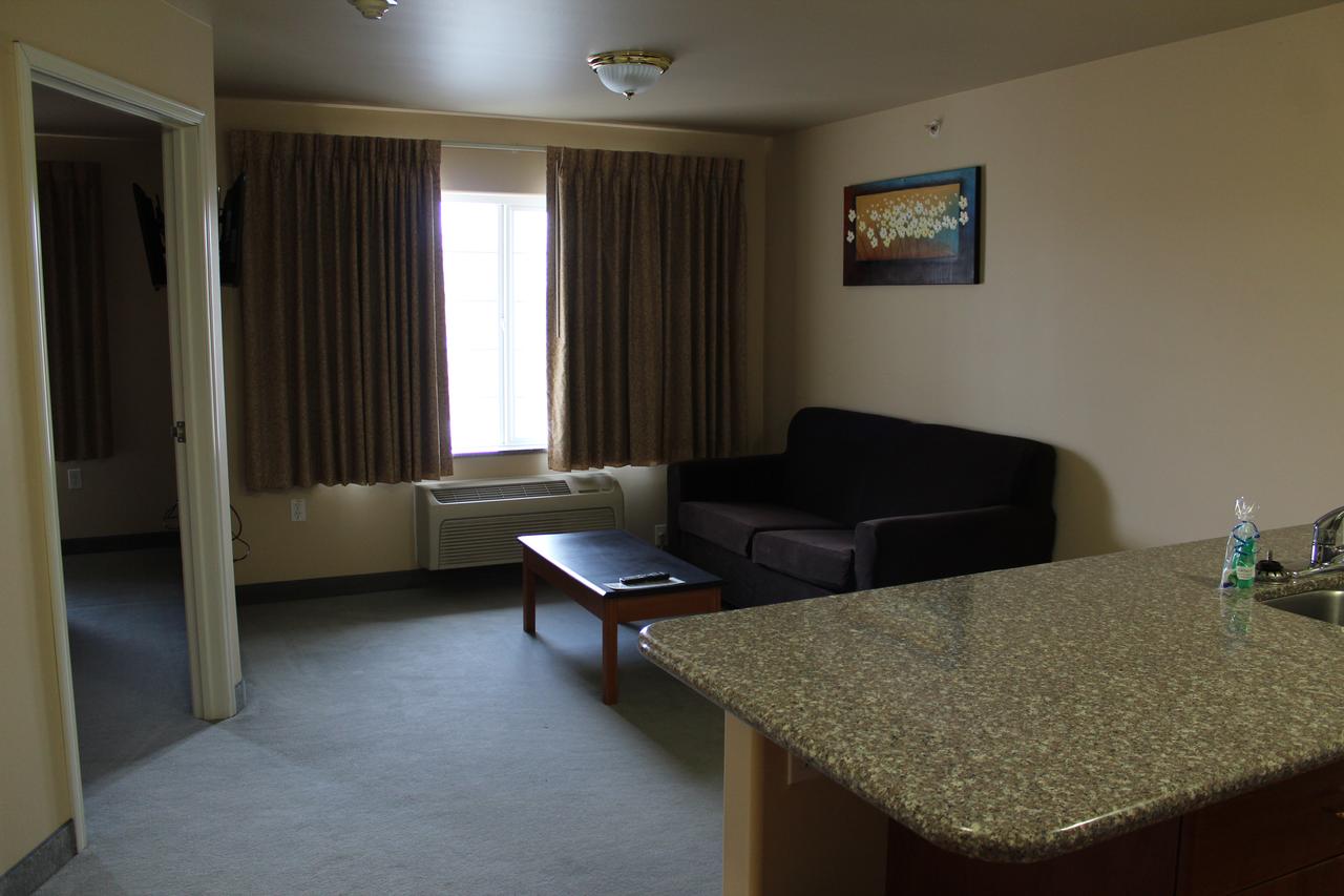 Grand View Inn & Suites - thumb 13