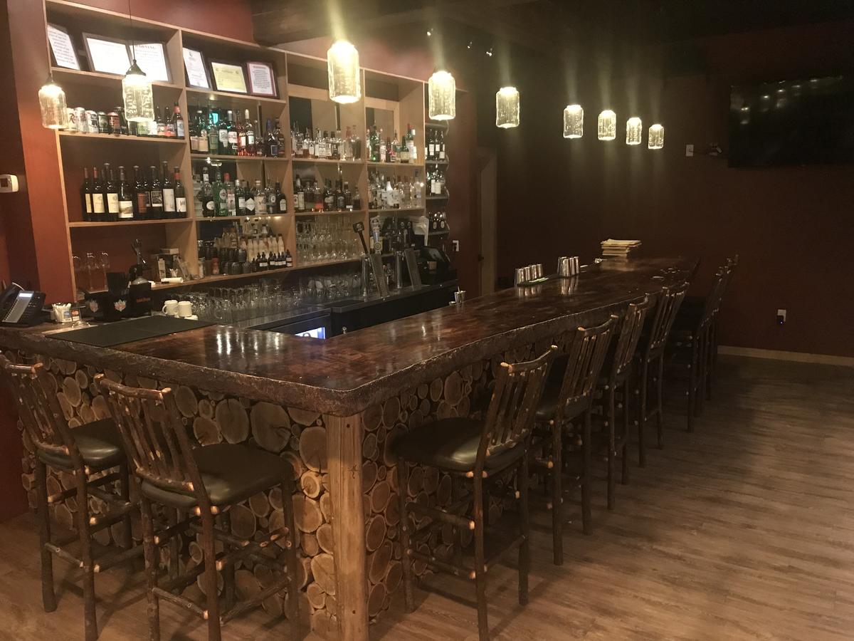 Sitka Hotel - thumb 14