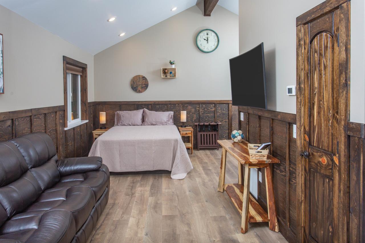 Pine Cottage At Alaska Backcountry Cottages - thumb 21