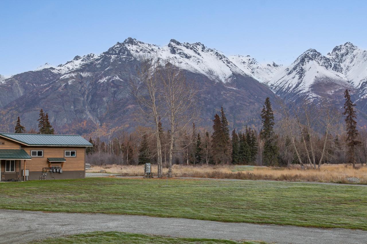 Pine Cottage At Alaska Backcountry Cottages - thumb 3