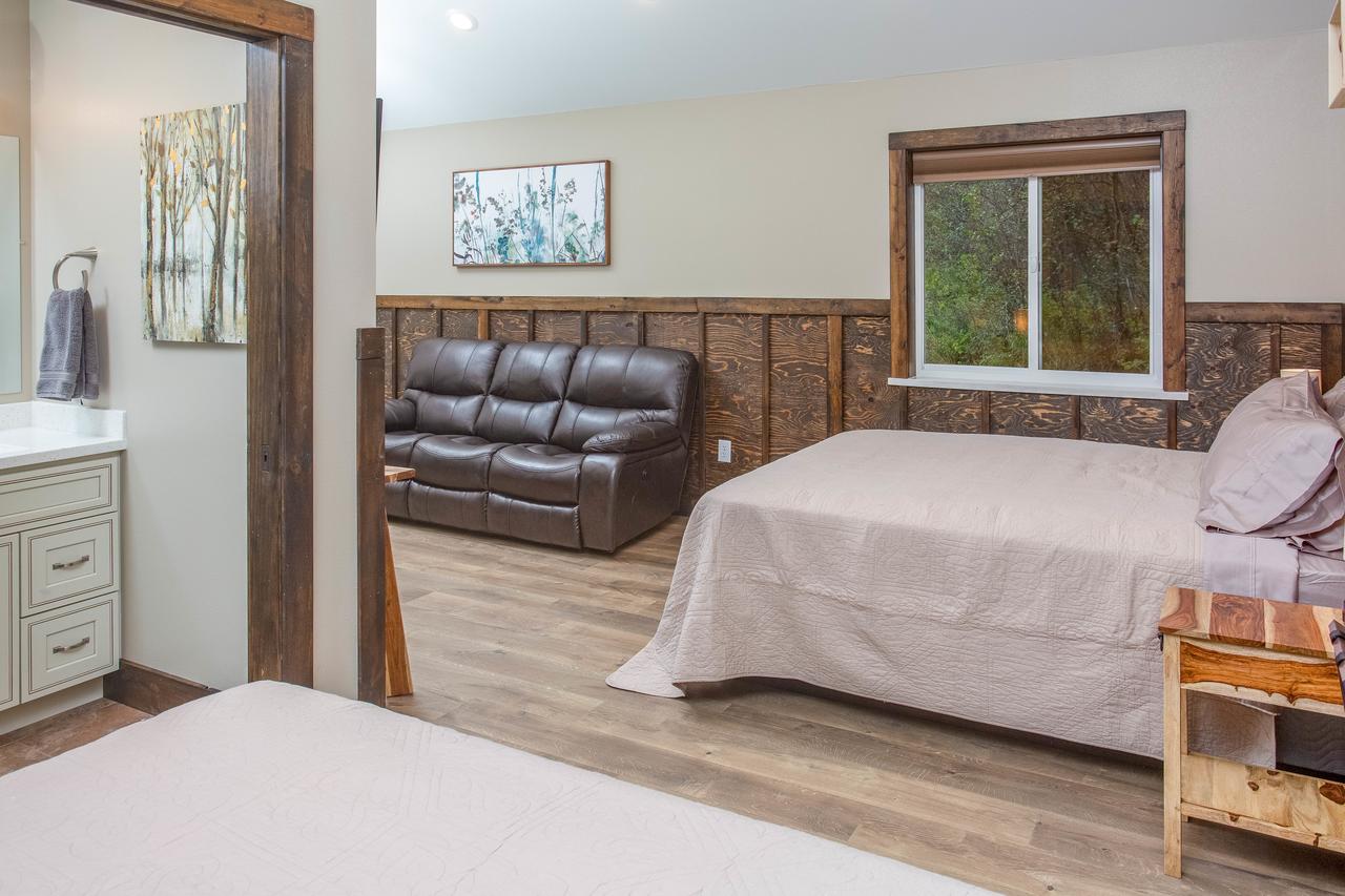 Pine Cottage At Alaska Backcountry Cottages - thumb 23