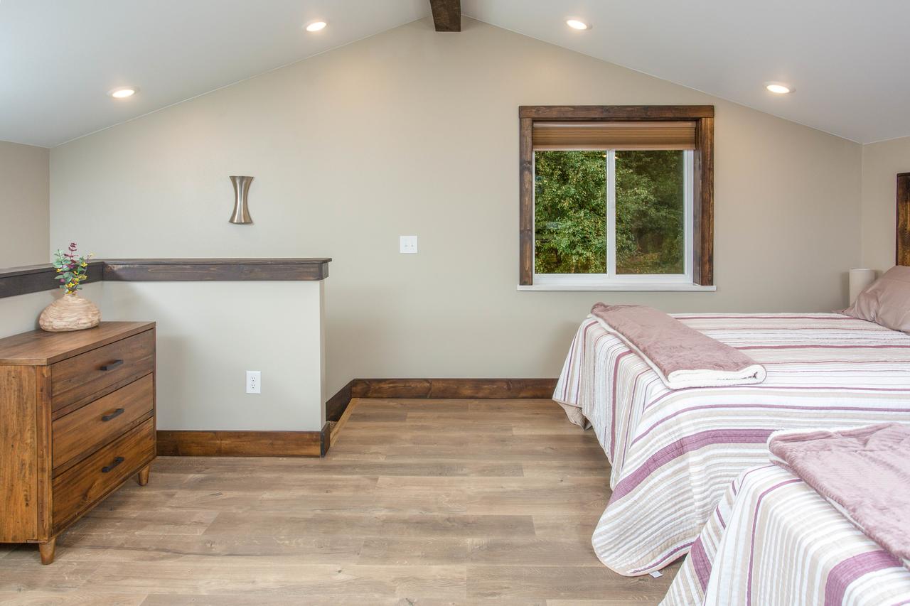 Pine Cottage At Alaska Backcountry Cottages - thumb 39