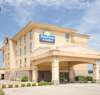 Days Inn & Suites by Wyndham Russellville - Accommodation Los Angeles