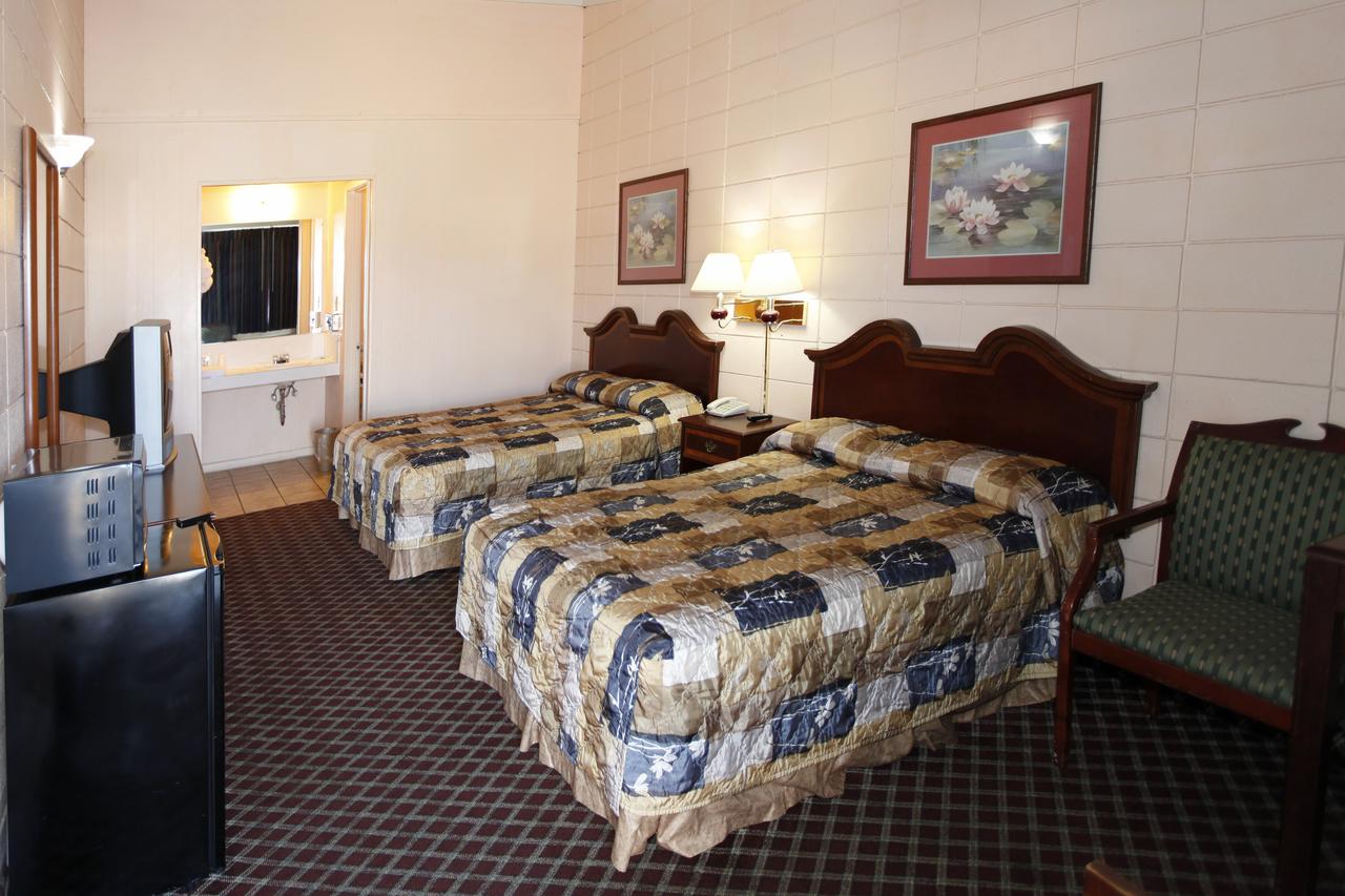 Rodeway Inn - thumb 11