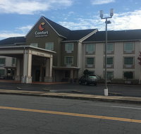 Comfort Inn & Suites - Accommodation Los Angeles