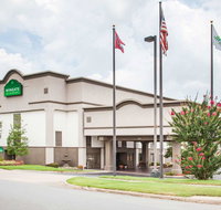 Wingate by Wyndham North Little Rock - Accommodation Los Angeles