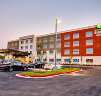 Holiday Inn Express & Suites Russellville - Accommodation Los Angeles