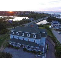Payne's Harbor View Inn - Accommodation Los Angeles