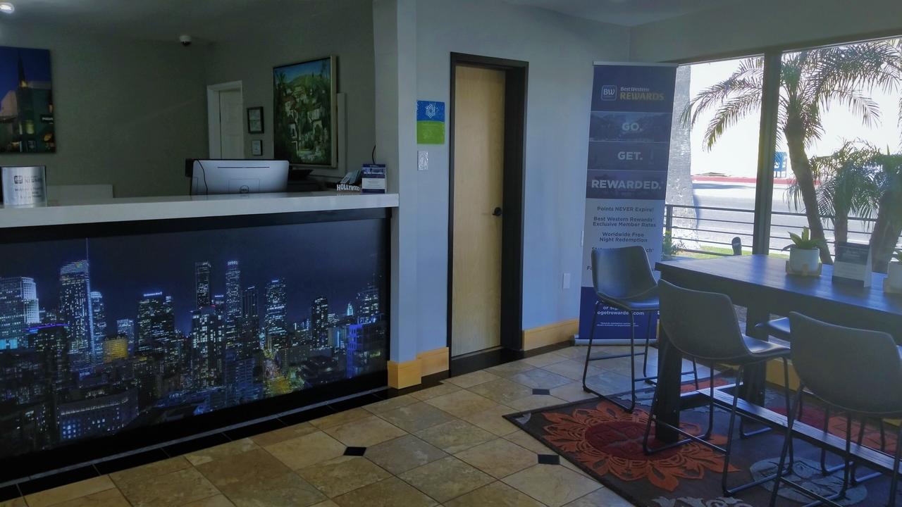Sunset West Hotel, SureStay Collection By Best Western - thumb 1