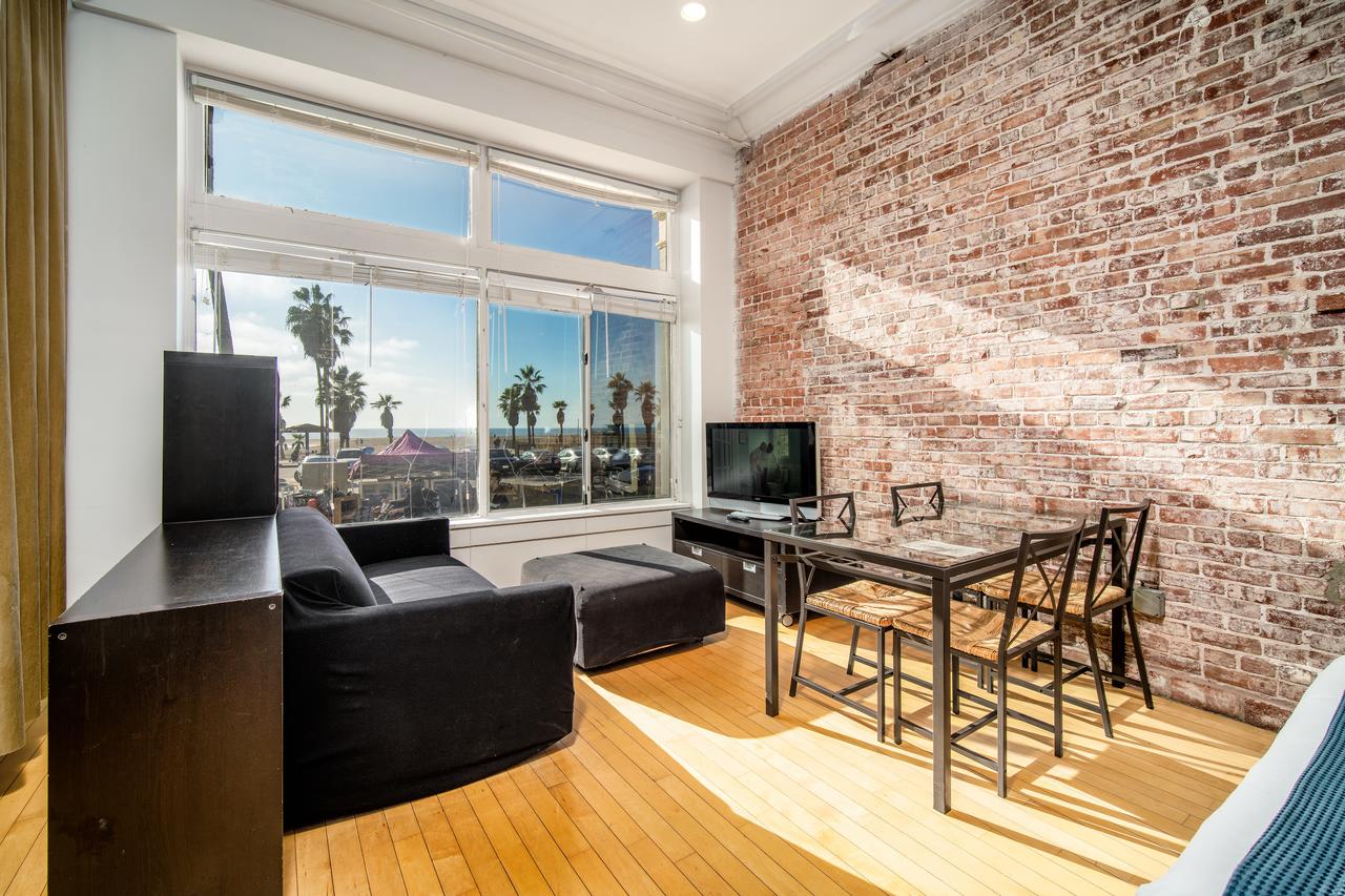 AIR Venice On The Beach - thumb 12