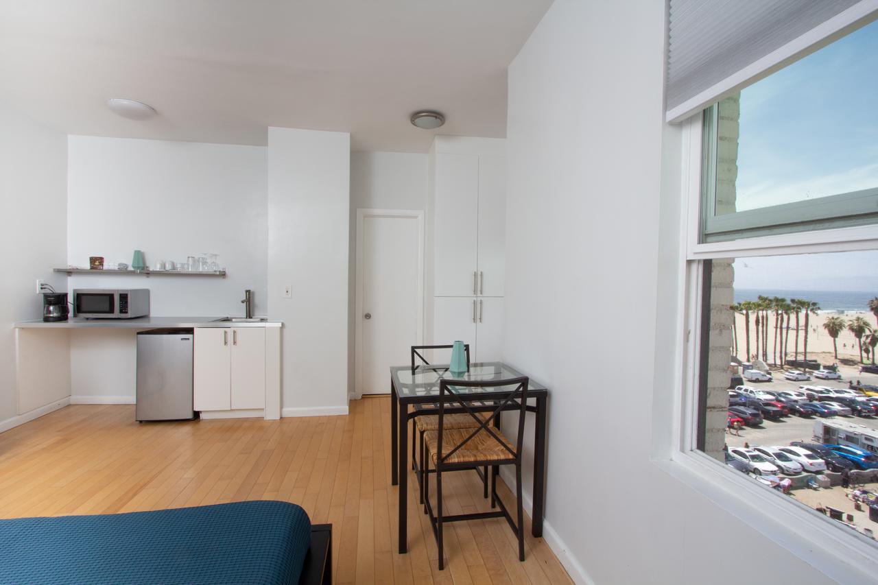 AIR Venice On The Beach - thumb 36