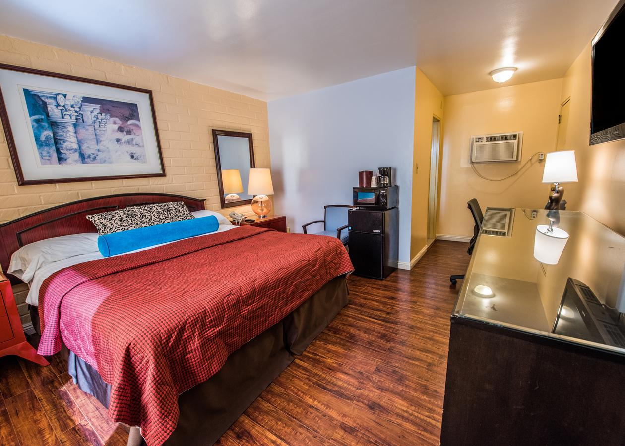 Hollywood Downtowner Inn - thumb 12