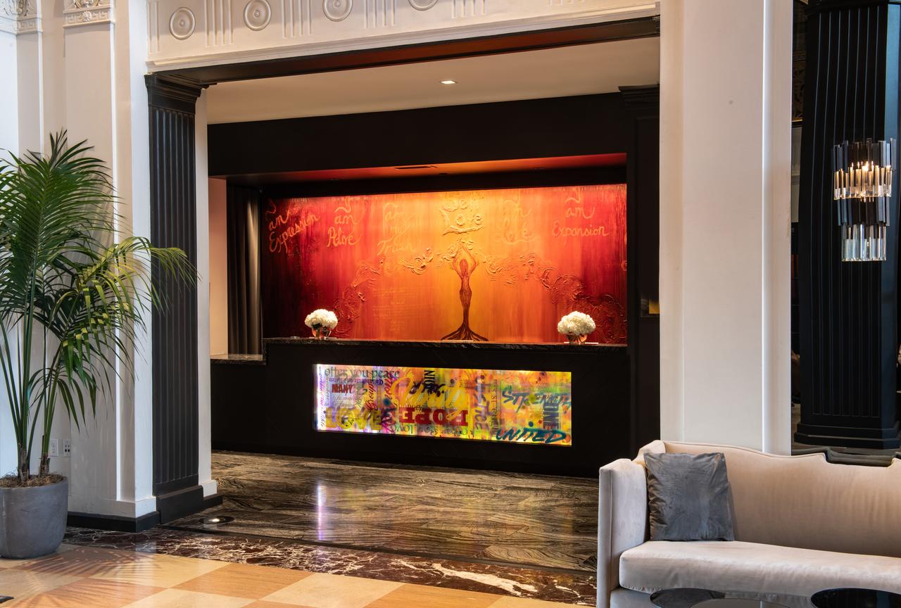 The Mayfair Hotel - thumb 5