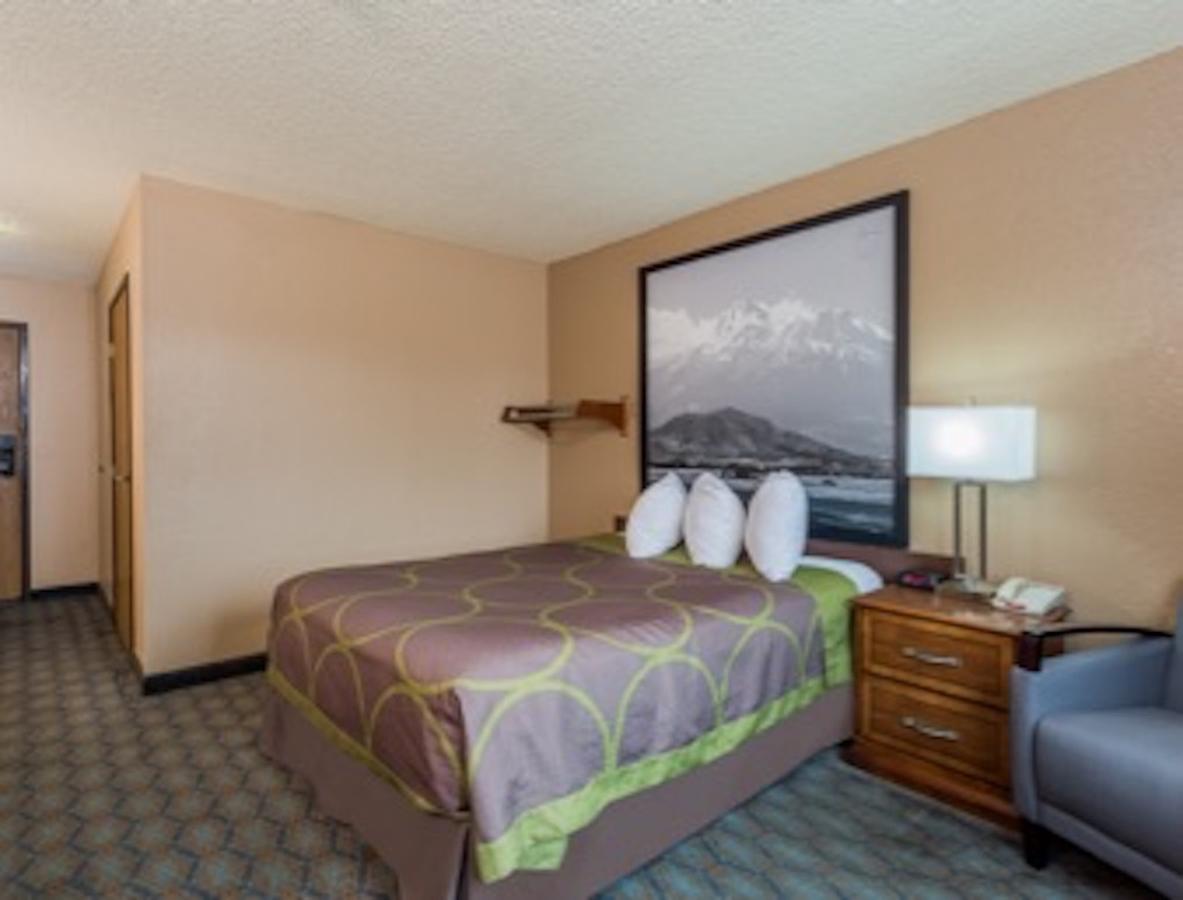 Super 8 By Wyndham Arcata - thumb 9