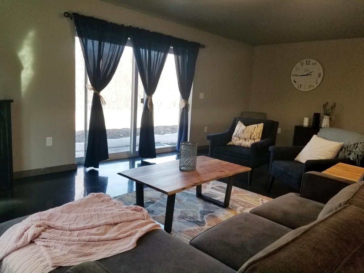 Modern Conveniences In The Wild Alaska! - thumb 3