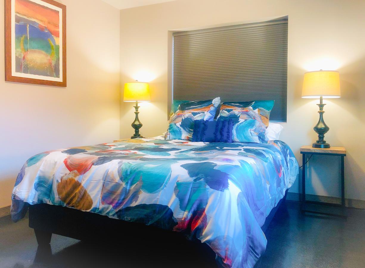 Modern Conveniences In The Wild Alaska! - thumb 13