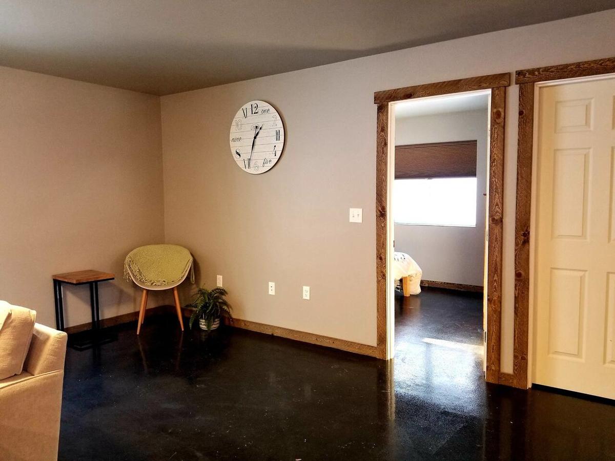 Modern Mountain Retreat, Pets Welcome! - thumb 19