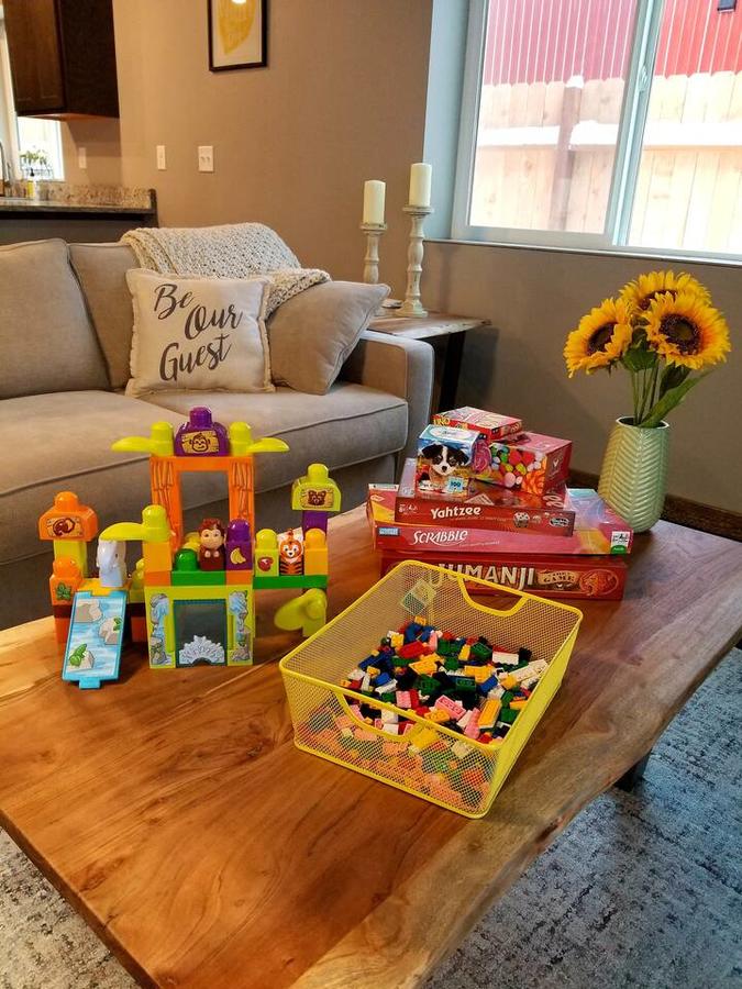 Modern Mountain Retreat, Pets Welcome! - thumb 8