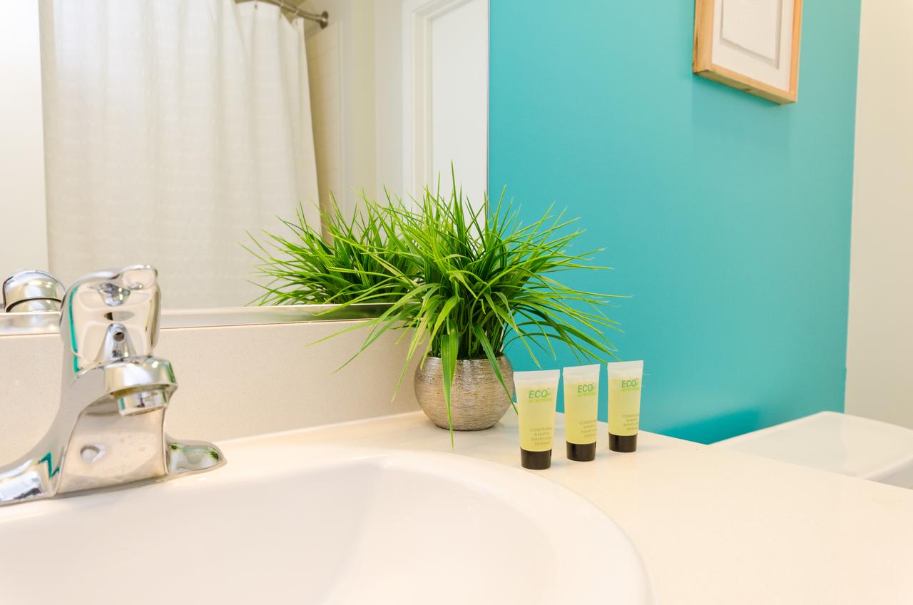 Downtown LA Convention Center Apartment - thumb 7