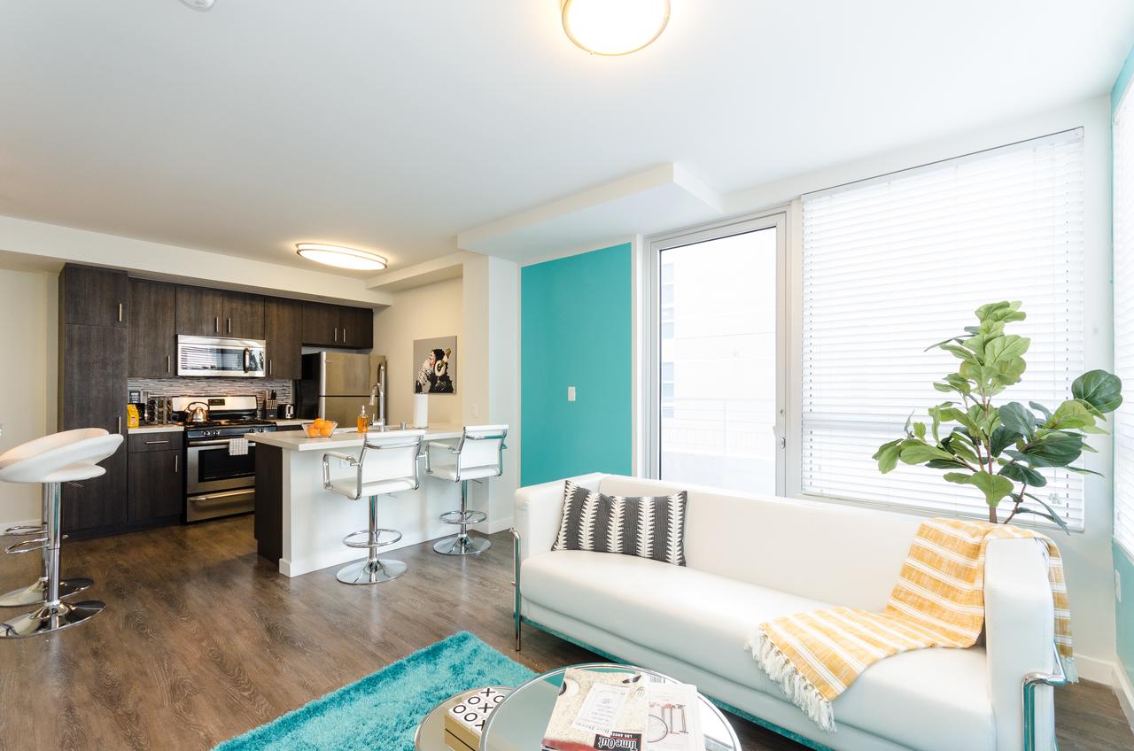 Downtown LA Convention Center Apartment - thumb 0