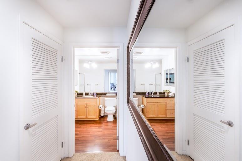 Broadway Apartment #35 - thumb 15