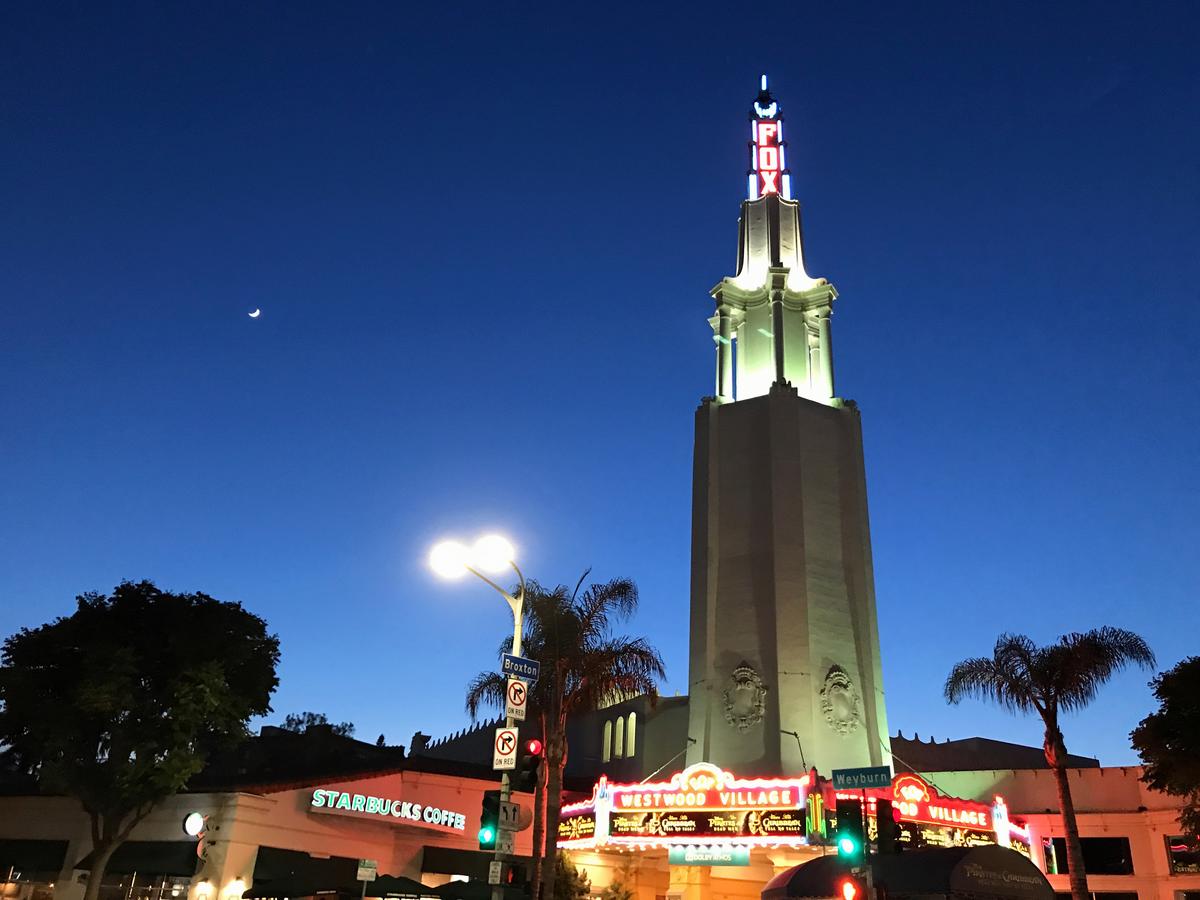 Spacious Apartment In Westwood UCLA B7 - thumb 27