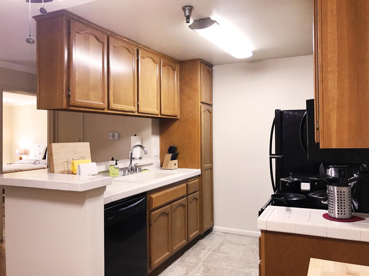 Spacious Apartment In Westwood UCLA B7 - thumb 7