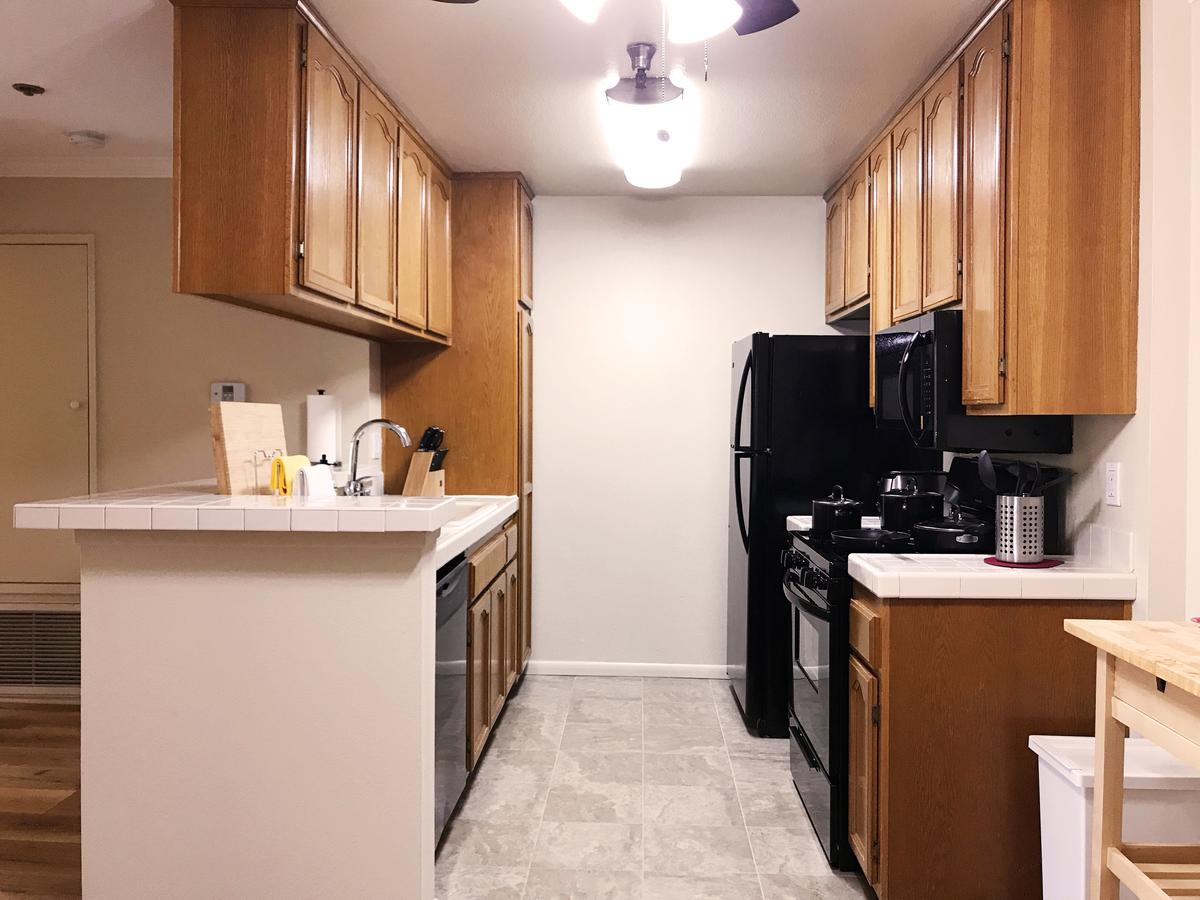 Spacious Apartment In Westwood UCLA B7 - thumb 8