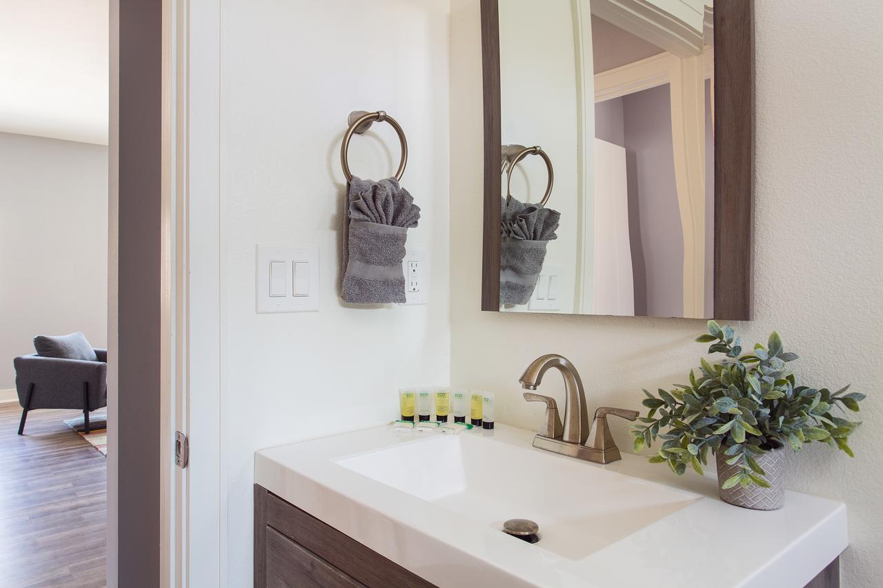 Hollywood Premium Luxury - thumb 6