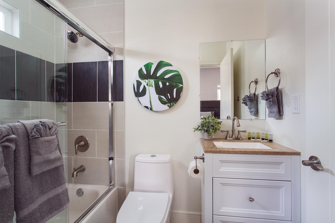 Hollywood Premium Luxury - thumb 8