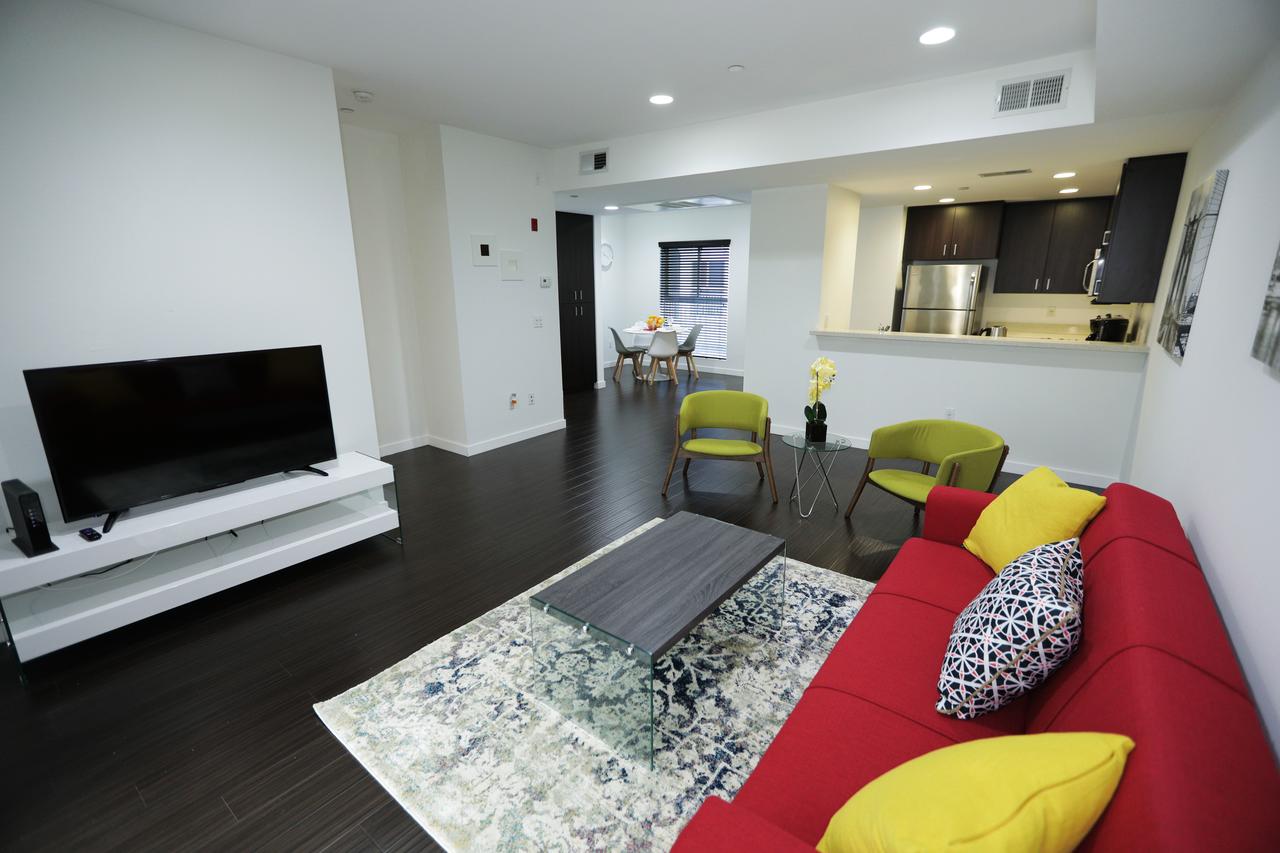 Hollywood Executive Residences - thumb 35