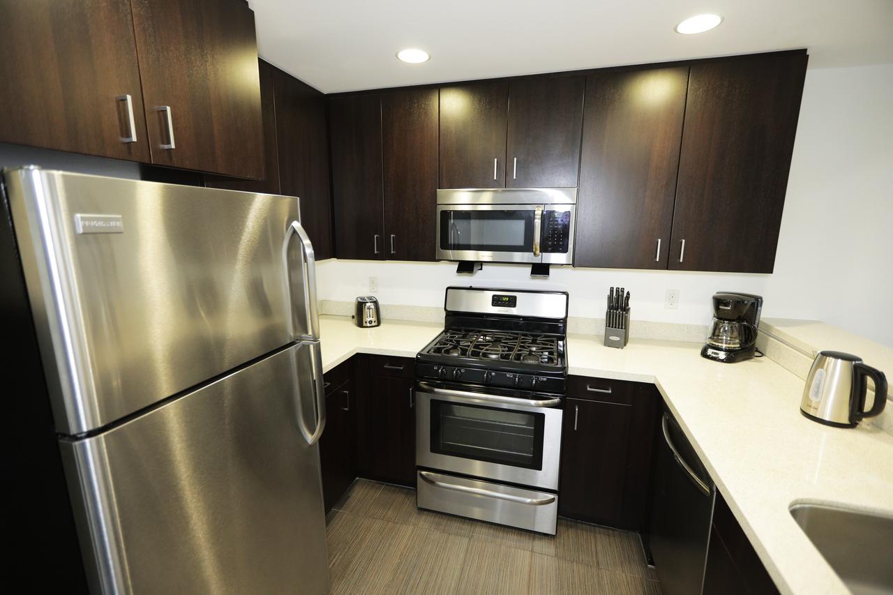Hollywood Executive Residences - thumb 39